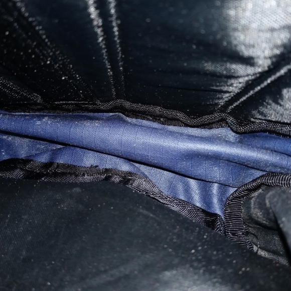 North face fanny pack or "booty pack" ask called in NYC - Picture 3 of 3